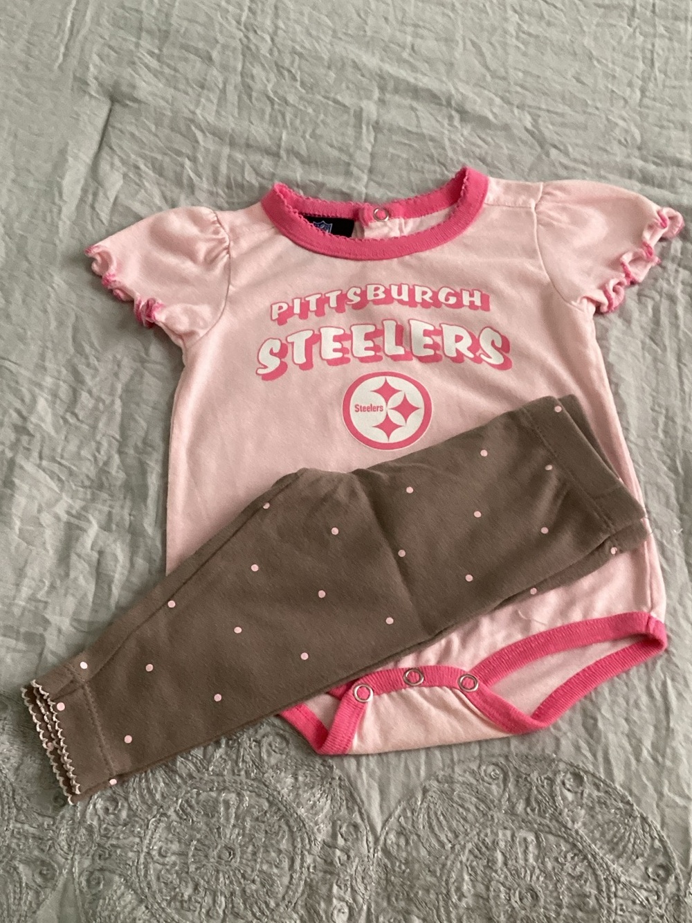 NFL Pittsburgh Steelers Onesie and Pull on Pants 🧁